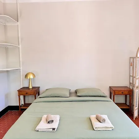 Bed & Breakfast Villa Magdala-Chambre D'Hotes-Suite Jardin Hyères